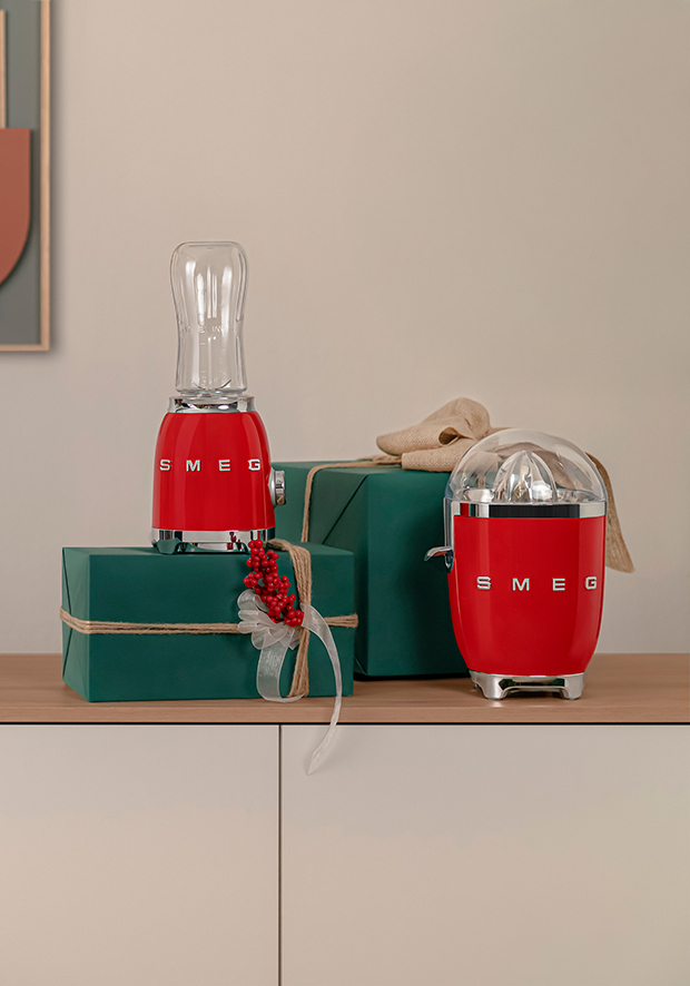 Smeg PBF01RDEU Blender - 300 W