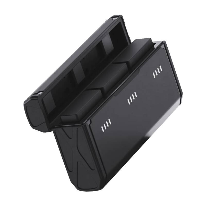 Three-battery charger for GoPro Hero 13